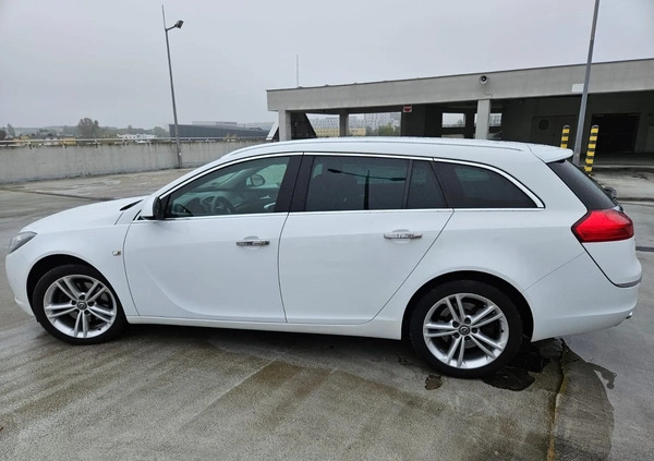 Opel Insignia cena 31200 przebieg: 200000, rok produkcji 2012 z Lublin małe 191